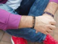 Czarna bransoletka z kamieniami czarnego onyksu dla przyjaciela na prezent